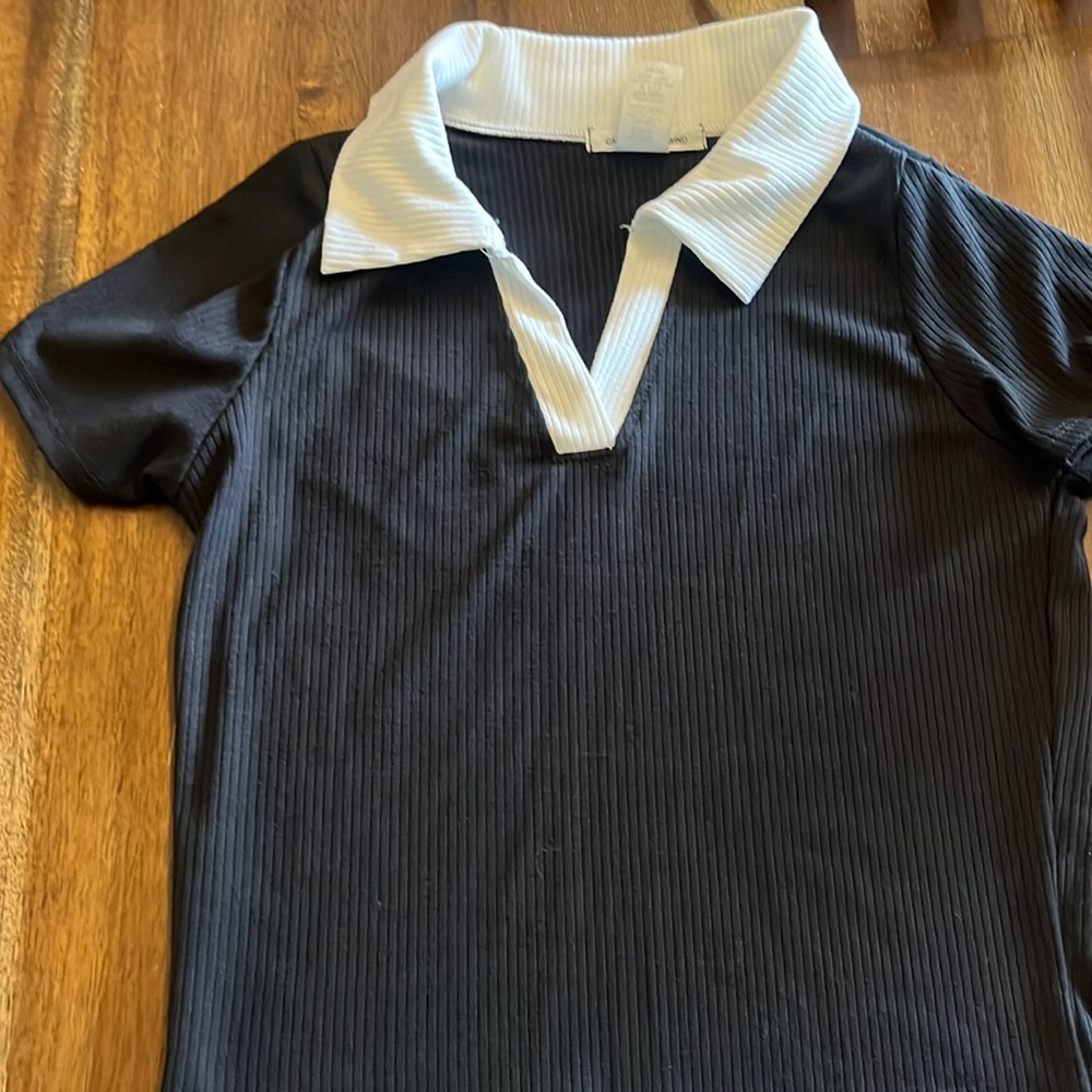 Black & white collared shirt